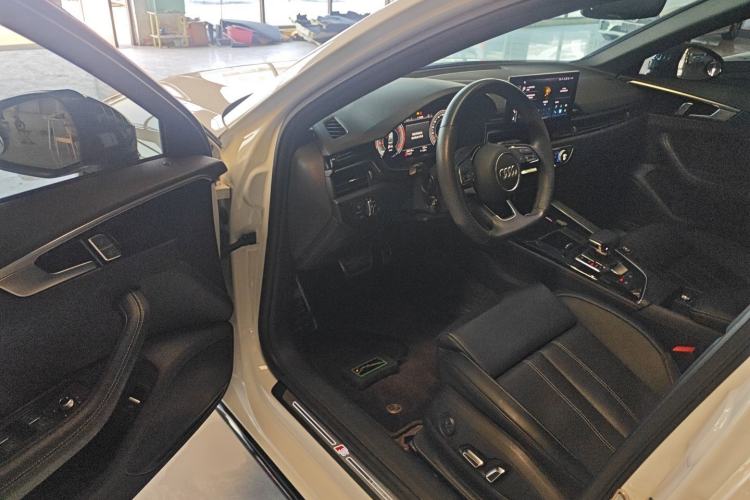 Used Audi A4L 2024 40 TFSI Luxury Dynamic Edition