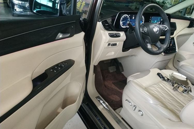 Used Buick GL8 2020 Avenir Avia Six-Seat Deluxe Edition
