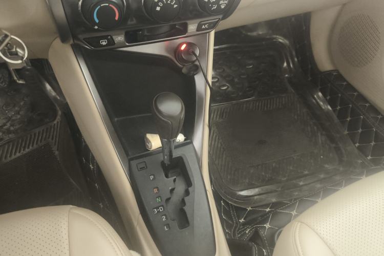 Used Toyota YARiS L Zhi Xian 2014 1.3E Automatic Charm Edition