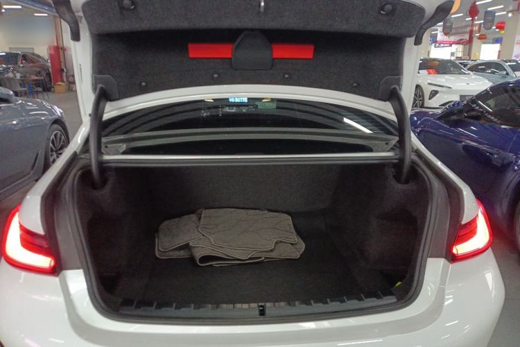 Used BMW 3 Series 2023 325i M Sport Night Edition Package