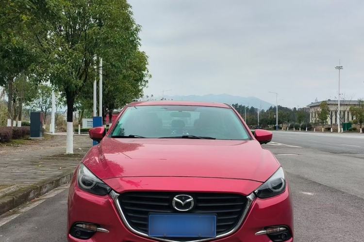 Used Mazda Mazda 3 Axela 2017 Sedan 1.5L Automatic Luxury Model Emission Standard China V
