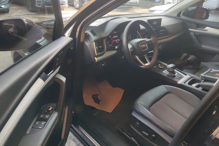 Used Audi Q5L 2020 Revised 40 TFSI Prestige Edition
