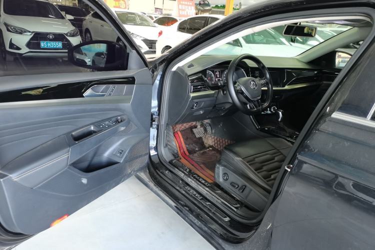 Used Volkswagen Passat 2019 330TSI Elite Edition China VI
