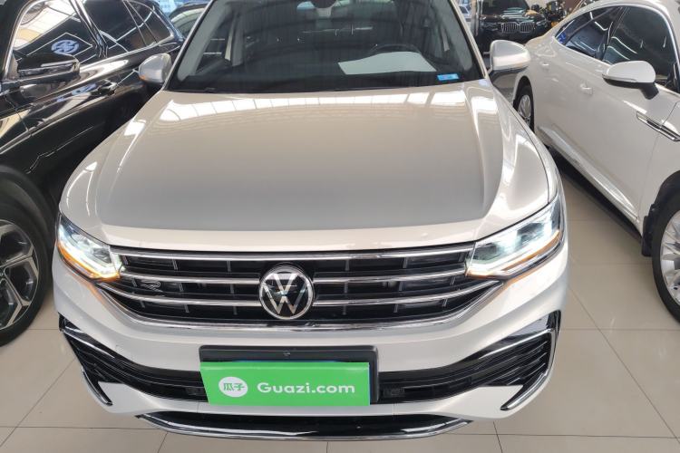 Used Volkswagen Tiguan L 2023 Restyled 330TSI Automatic Two-Wheel Drive R-Line Enhanced Comfort Version
