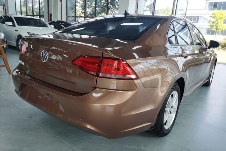 Used Volkswagen Lamando 2017 230TSI DSG Fashion Edition
