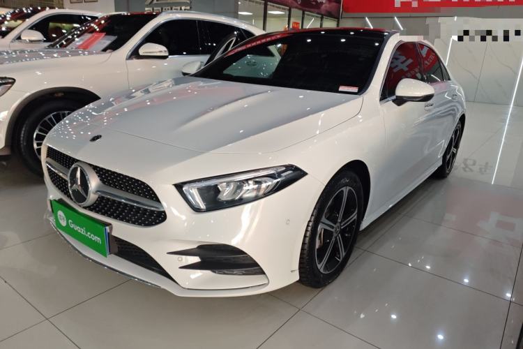 Used Mercedes-Benz A-Class 2022 Revised Version A 200 L Sport Sedan Fashionable Style
