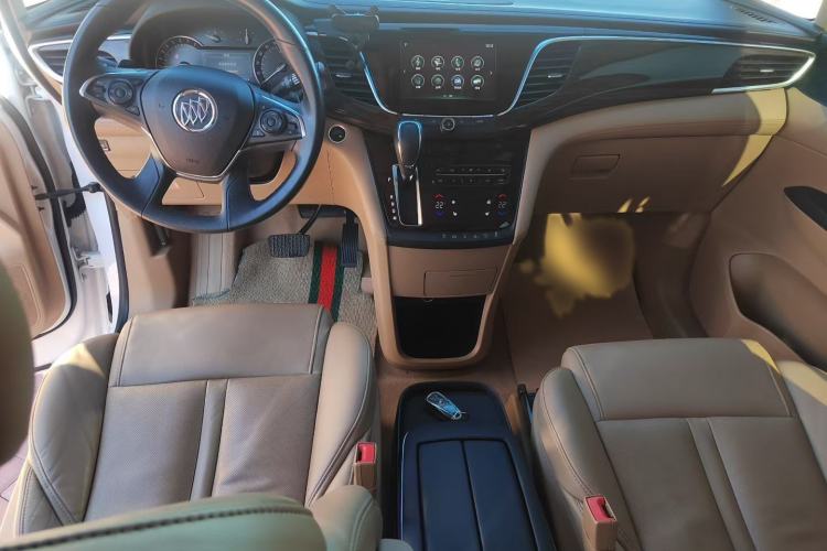 Used Buick GL8 2017 ES 28T Luxury Model China V Standard
