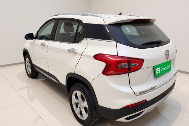 Used Baojun 510 2017 1.5L Automatic Fashion Model