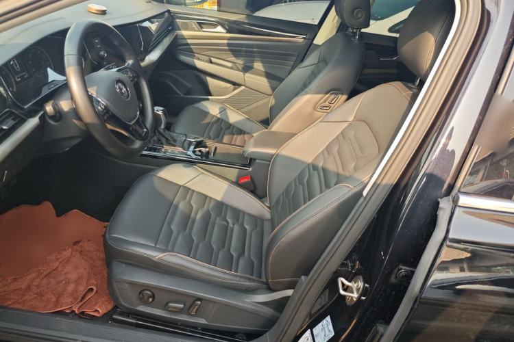 Used Volkswagen Passat 2019 280TSI Elite Edition China VI Standard
