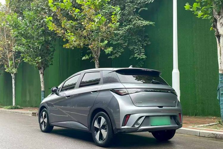 Used BYD Dolphin 2023 420 km Fashion Edition
