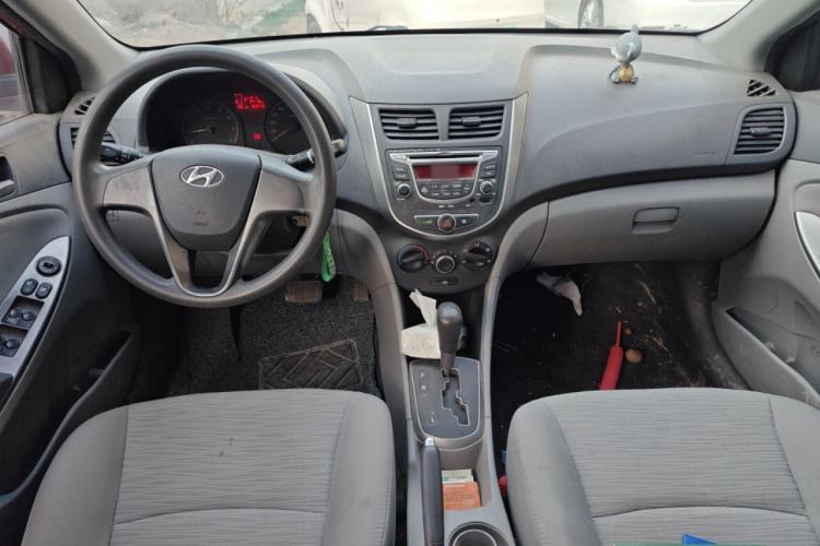 Used Hyundai Verna (older generation) 2014 1.4L Automatic Smart GLS
