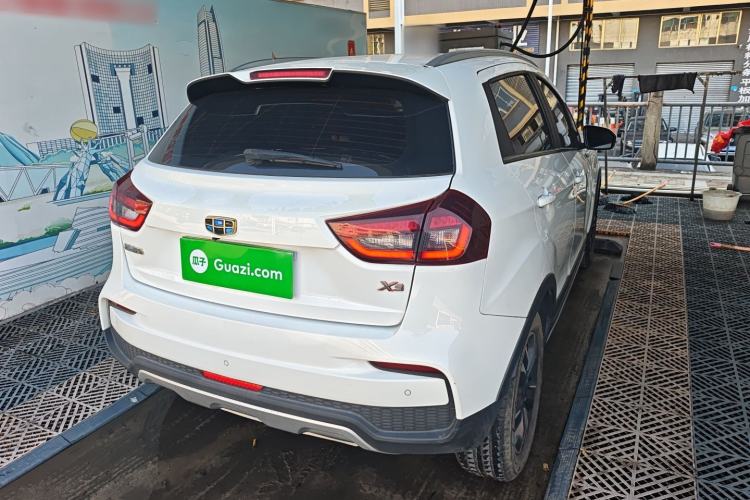 Used Geely Auto Vision X3 2019 Upgraded Model 1.5L CVT Elite Version
