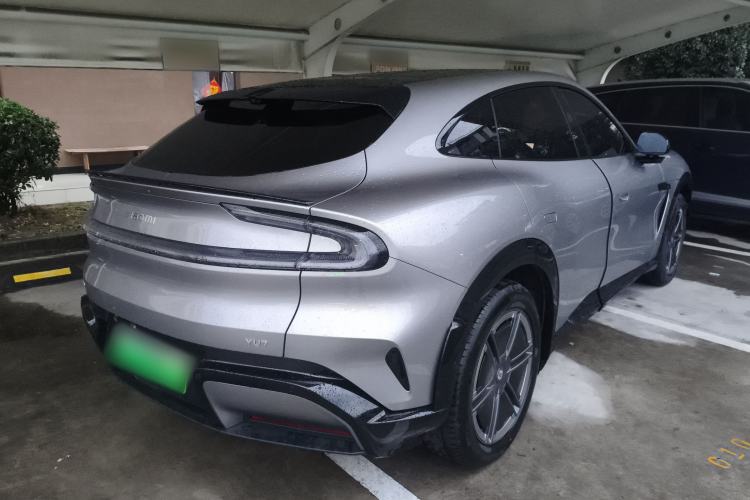 Used  YU7 2025 Ultra-Long Range Rear-Wheel Drive Version
