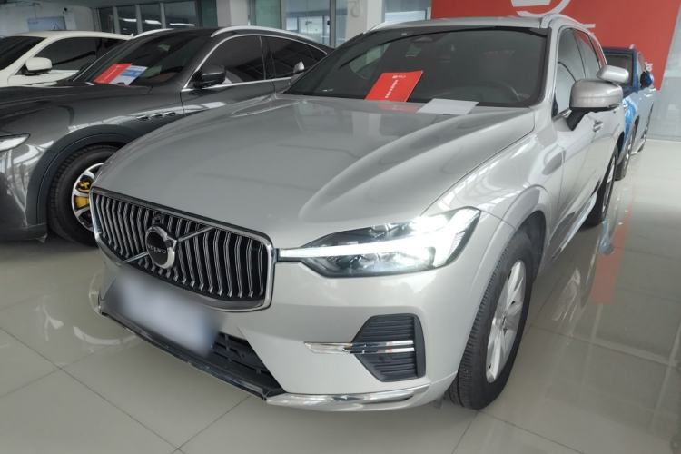 Used Volvo XC60 2022 B5 4x4 Zhiyi Luxury Edition