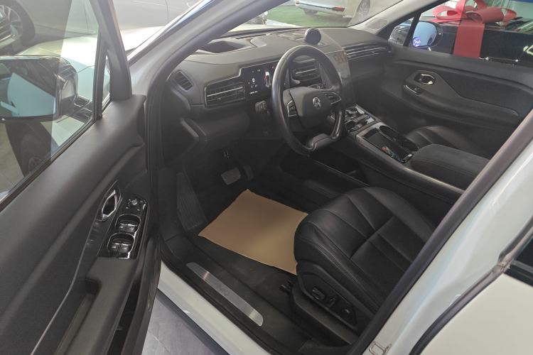 Used Nio ES8 2018 355 km Base Version 7-Seater Edition
