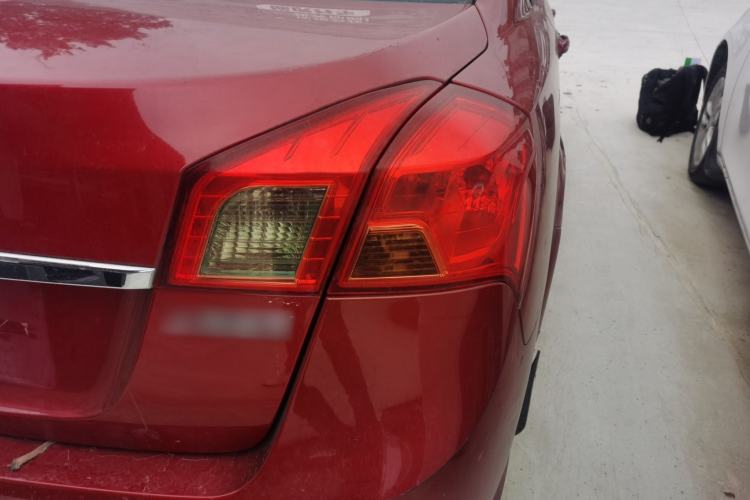 Used Buick Excelle 2013 1.5L Manual Classic Model
