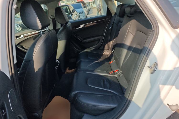 Used Audi A4L 2013 35 TFSI Automatic Comfort Model
