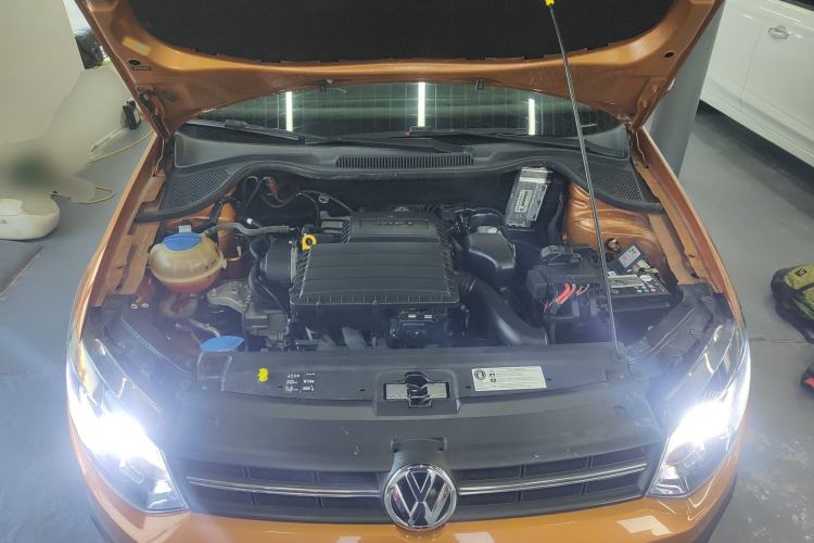 Used Volkswagen Polo 2018 1.5L Cross Polo Automatic