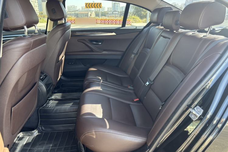 Used BMW 5 Series 2014 525Li Luxury Design Package
