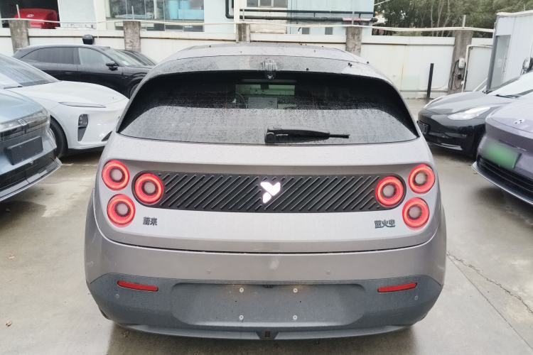 Used  firefly 2025 Illuminated Edition