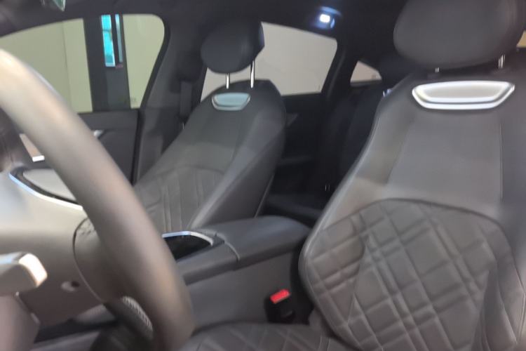 Used  A07 2024 All-Electric "True Fragrant" Edition 515 Elite Model
