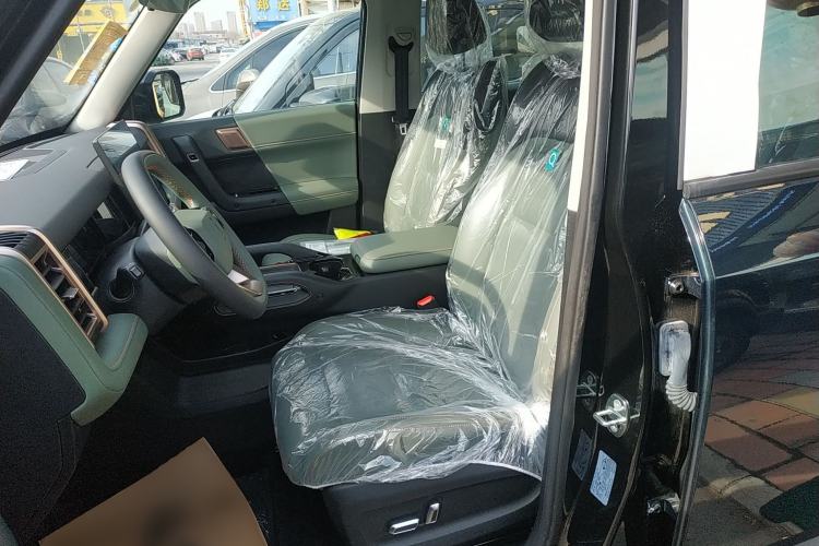 Used  03 2024 401km Two-Wheel Drive Standard Advanced Version