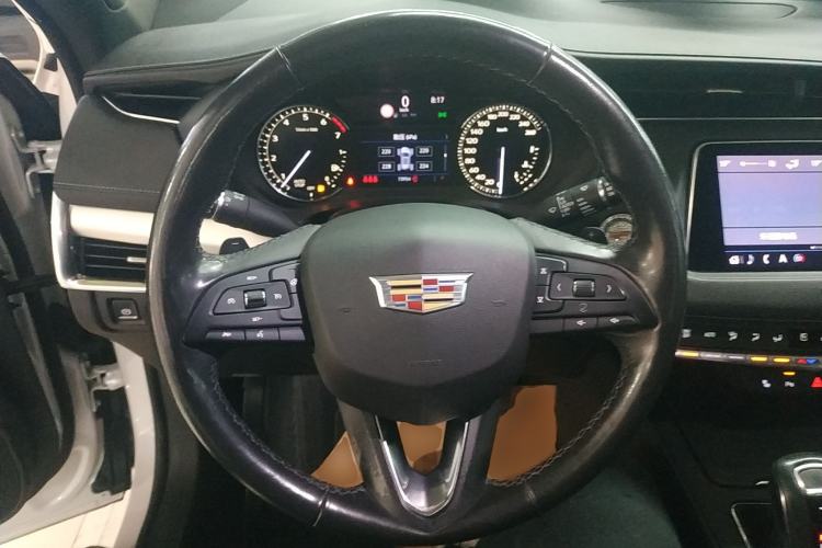 Used Cadillac XT4 2018 28T Two-Wheel Drive Leading Version
