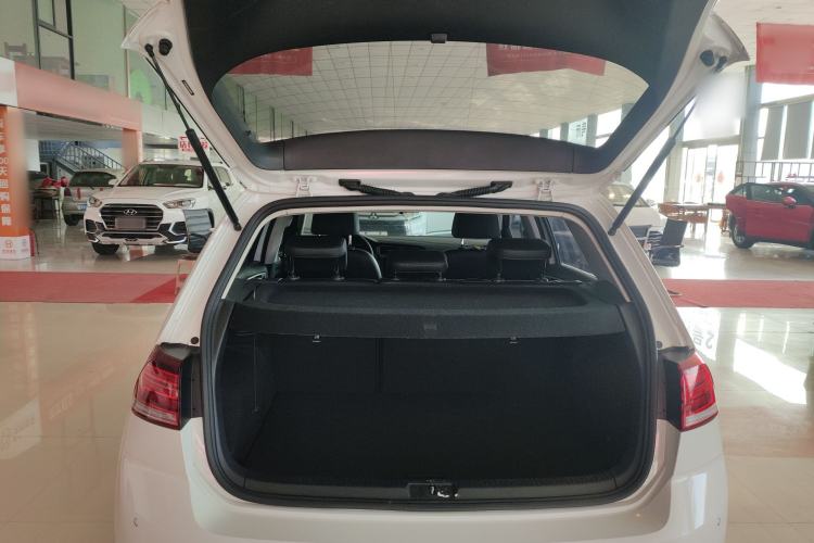 Used Volkswagen Golf 2020 Zhiai Edition 280TSI DSG Comfort Model
