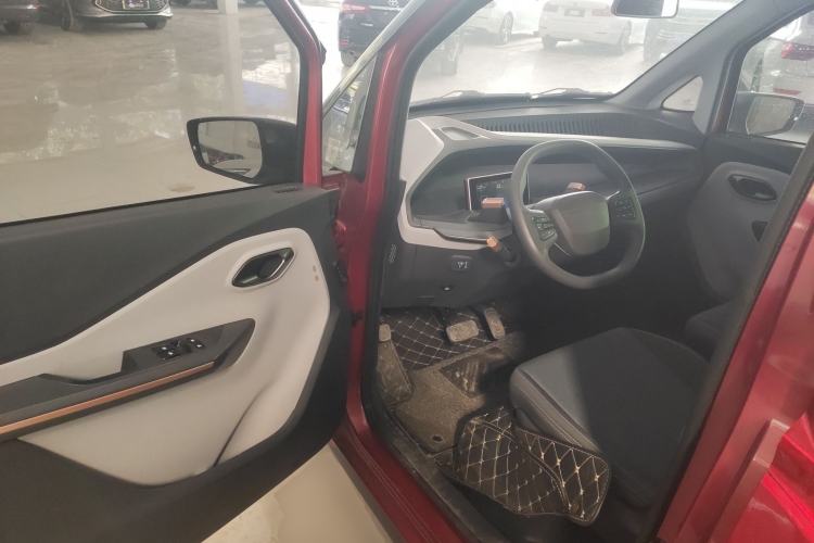 Used Baojun E200 2019 250KM Smart Drive Edition
