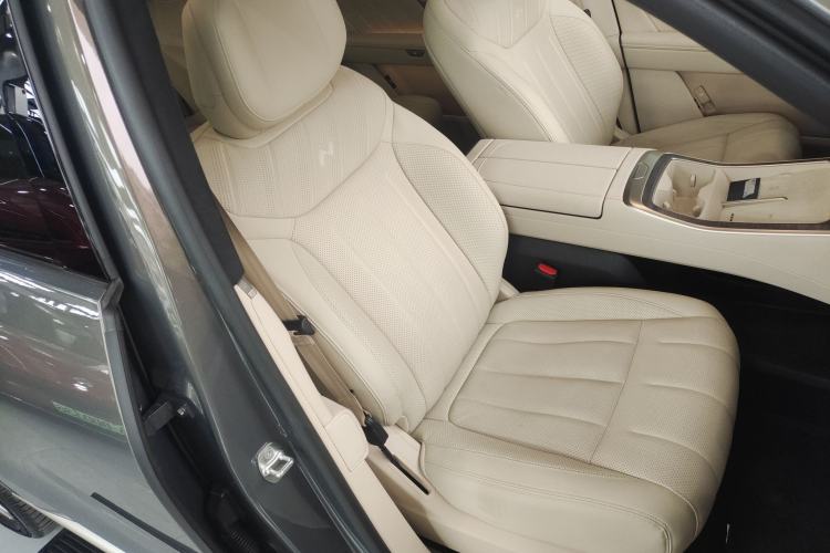 Used ONVO Luxeed L90 2025 Model—Max Six-Seater Version