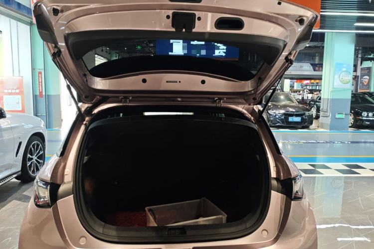 Used BYD Dolphin 2021 405 km Fashion Edition
