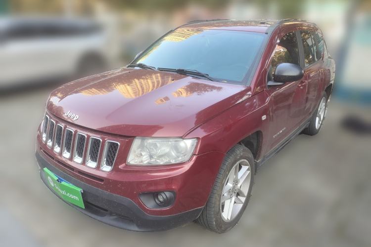 Used  Compass 2012 2.4L Four-Wheel Drive Urban Edition