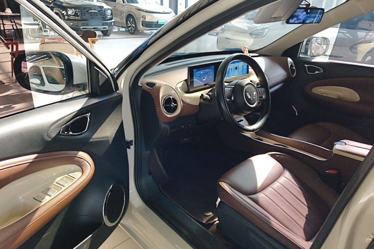 Used Wuling Bingo 2024 333 km Enjoyment Version
