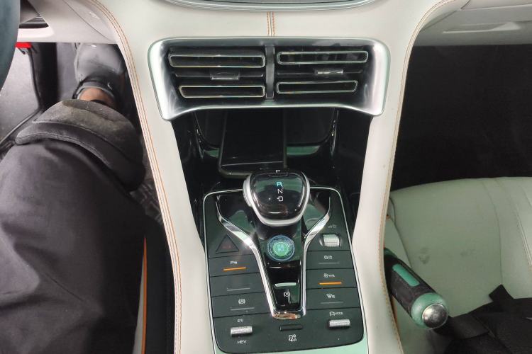 Used BYD Song PLUS New Energy 2021 DM-i 110KM Flagship Model
