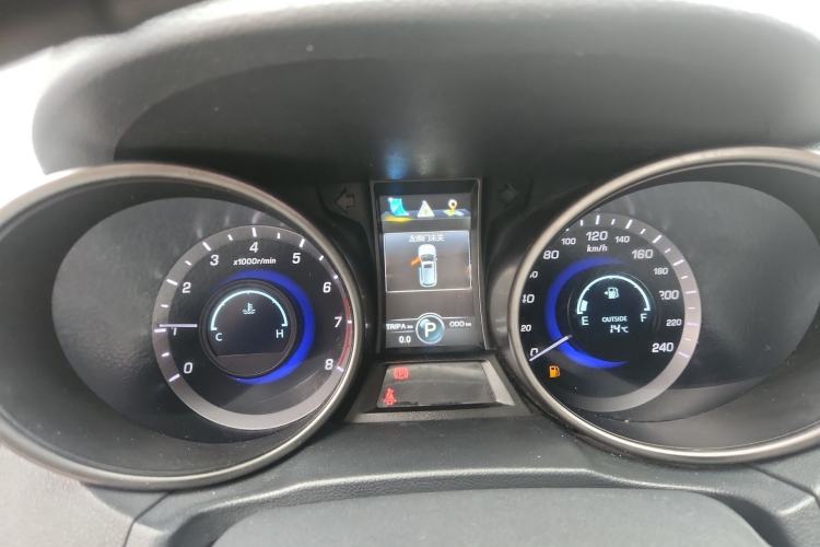 Used Changan CS75 2014 1.8T Automatic Prestige Model China IV Standard