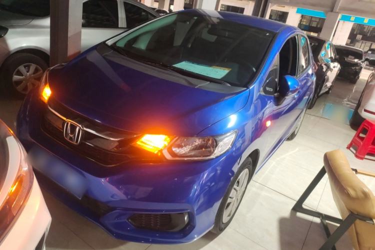 Used Honda Fit 2018 1.5L Manual Comfort Edition
