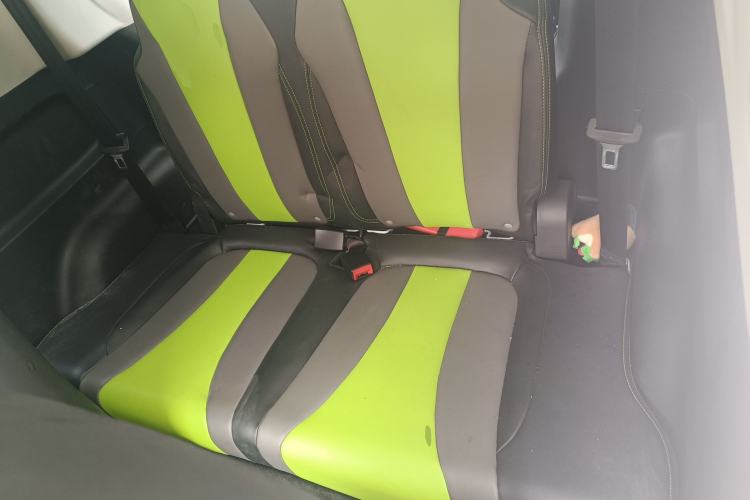 Used Roewe Clever 2021 302 km New Four-Seater Super-Efficient Version