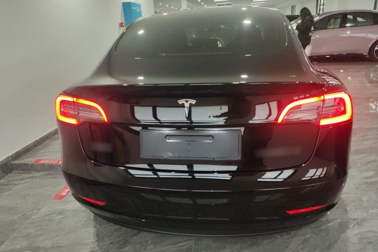 Used Tesla Model 3 2022 Rear-Wheel-Drive Version
