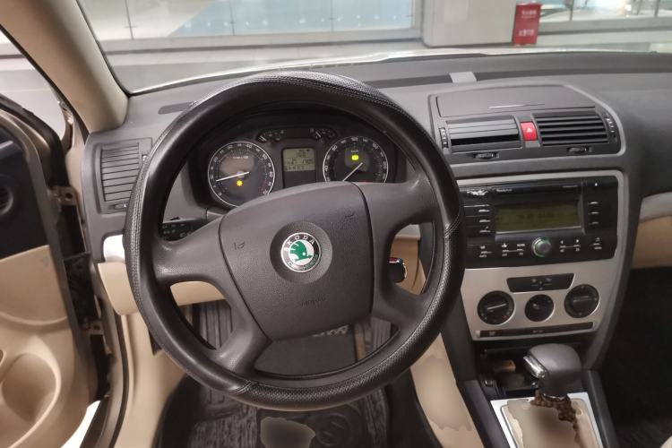 Used Skoda Octavia 2009 1.6L Automatic Elegance Edition
