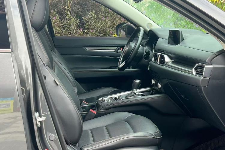 Used Mazda CX-5 2020 2.5L Automatic Two-Wheel Drive ZhiZun Version
