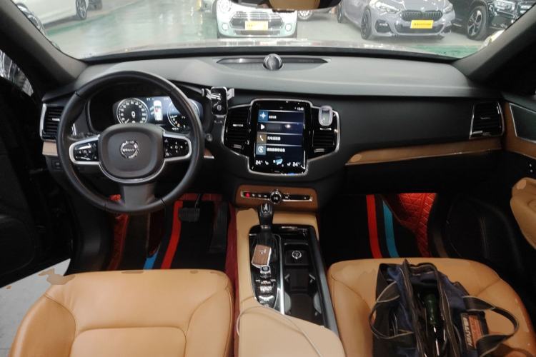 Used Volvo XC90 2019 T6 Zhiyi Edition 7-Seater China VI Standard
