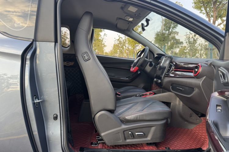 Used Chery Little Ant 2022 Sweet Pink Edition Half-Sugar Version 3-Cell Lithium 30kW 408km
