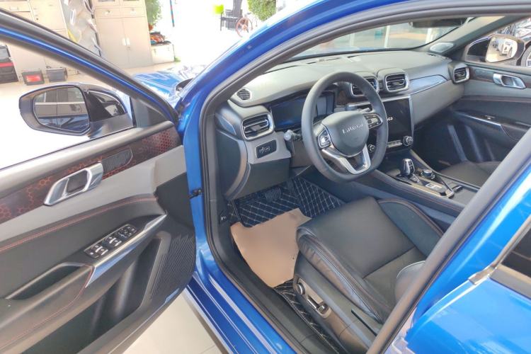 Used Lynk & Co 03 2018 1.5TD DCT JingPro Edition China V Standard
