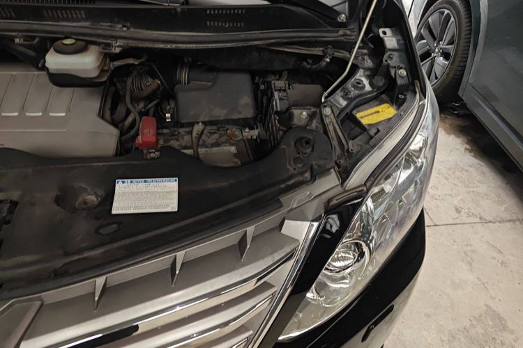 Used Toyota Alphard 2012 3.5L Luxury Edition
