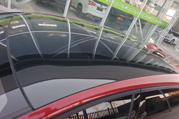 Used Volvo V40 2015 1.6T Zhiyi Edition