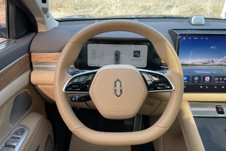 Used Hima AITO M7 2024 1.5T Intelligent Driving 4WD Max Edition 5 Seats
