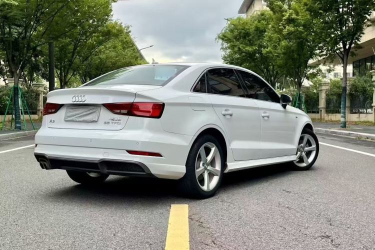 Used Audi A3 2017 Limousine 35 TFSI Fashion Model
