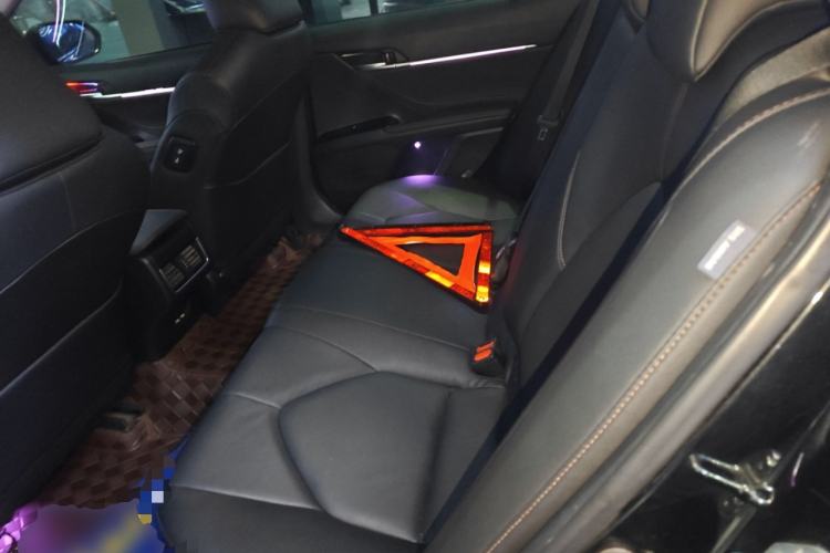 Used Toyota Camry 2021 2.5G Luxury Edition
