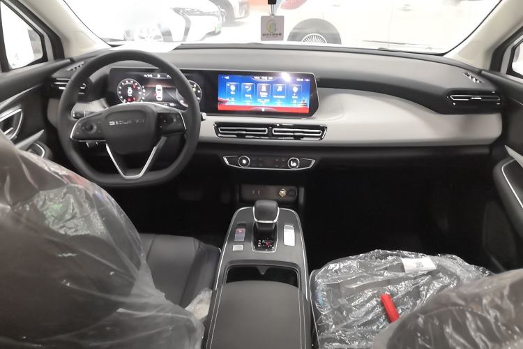 Used BAIC Beijing EU5 PLUS 2024 R600 Premium Travel Edition
