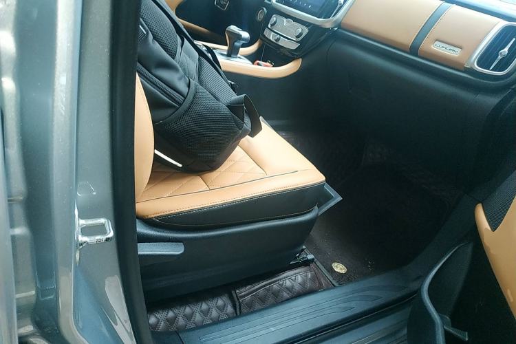 Used Great Wall Poer 2021 2.0T Global Version Automatic Diesel 4x4 Sporty Standard Cab GW4D20M
